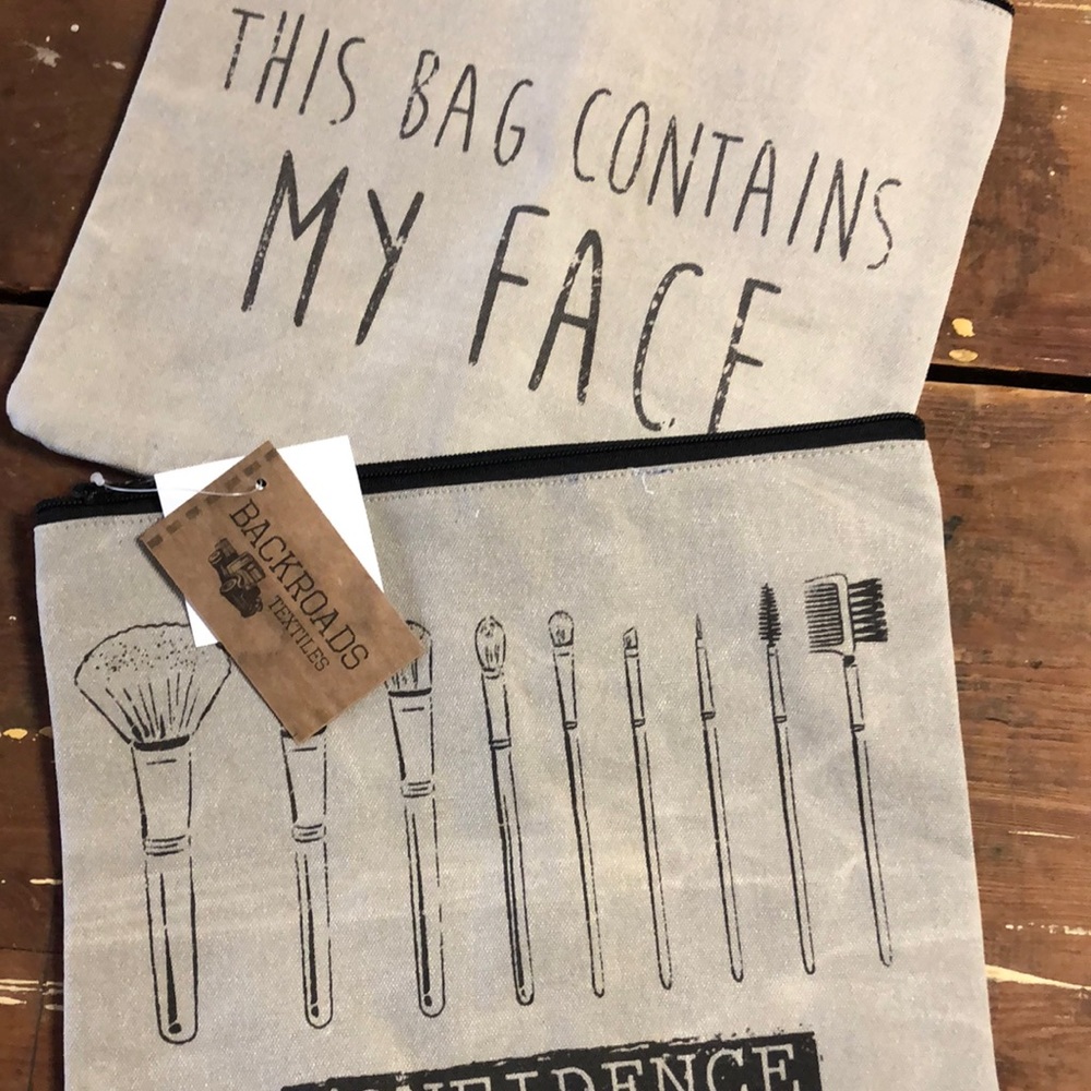 Makeup bag set brushes and makeup